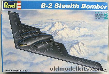 Revell 1/144 B-2 Stealth Bomber, 4474 plastic model kit